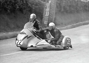 Images Dated 1st March 2021: Fred Brindley & Jack Waugh (BSA) 1960 Sidecar TT
