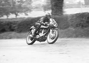 Fred Neville (Matchless) 1961 Seniior Manx Grand Prix