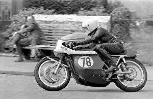 Images Dated 20th November 2015: Fred Walton (Velocette Metisse) 1971 Senior TT