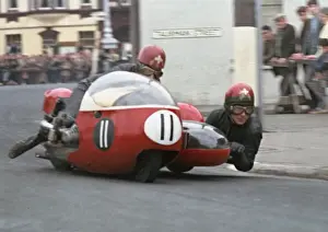 Fritz Scheidegger & John Robinson (BMW) 1966 Sidecar TT
