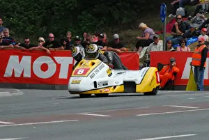 Gary Bryan & Jamie Winn (Baker Honda) 2016 Sidecar 2 TT