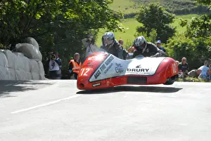 Gary Bryan & Robert Bell (Baker Yamaha) 2009 Sidecar TT
