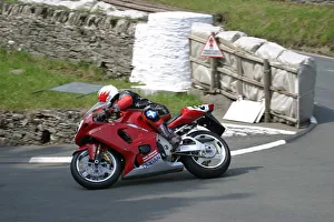 Images Dated 31st May 2003: Gary Carswell (Suzuki) 2003 Formula 1 TT