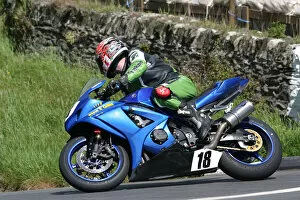 Images Dated 6th May 2022: Gary Carswell (Suzuki) 2009 Superbike TT