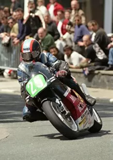 Images Dated 30th December 2017: Gary Dynes (Honda) 1996 Lightweight TT