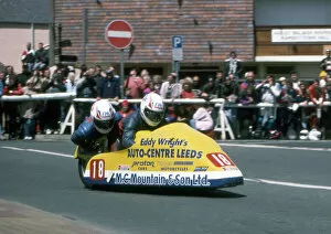 Images Dated 1st January 2022: Gary Horspole & Kevin Leigh (Shelbourne) 1995 Sidecar TT