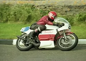 Images Dated 23rd July 2016: Gary Radcliffe (Yamaha) 1980 Jurby Road