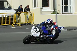 Gary Vines (Yamaha) 2016 Supertwin Manx Grand Prix