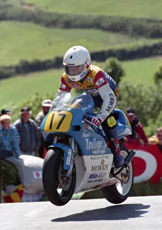 Images Dated 19th March 2021: Gavin Lee (DTR Yamaha) 1998 Senior TT
