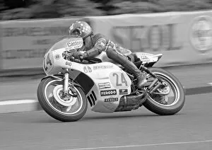 Images Dated 19th January 2022: Geoff Barry (Yamaha) 1977 Senior TT