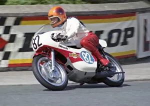 Images Dated 8th October 2020: Geoff Carr (Yamaha) 1974 Junior TT