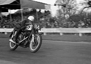 Geoff Duke (350 Norton) 1951 Goodwood