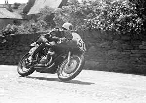 Images Dated 1st August 2016: Geoff Duke (Gilera) 1955 Senior TT
