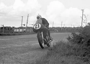 Geoff Duke Collection: Geoff Duke (Gilera) 1956 Senior Ulster Grand Prix