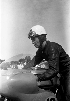Geoff Duke Gallery: Geoff Duke (Norton) 1959 Senior Ulster Grand Prix