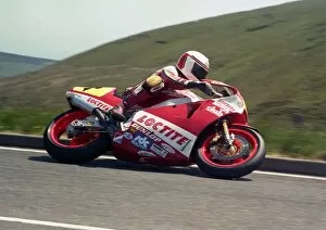 Images Dated 11th August 2016: Geoff Johnson (Yamaha) 1988 Senior TT