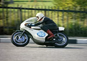 Images Dated 18th April 2022: Geoff Kelly (Yamaha) 1975 Junior Manx Grand Prix