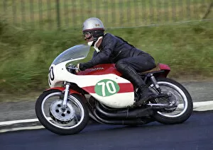 Geoff Morgan Gallery: Geoff Morgan (Yamaha) 1970 Lightweight Manx Grand Prix
