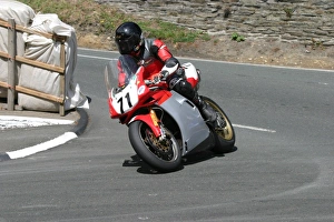 Geoff Sawyer (Ducati) 2004 Formula One TT