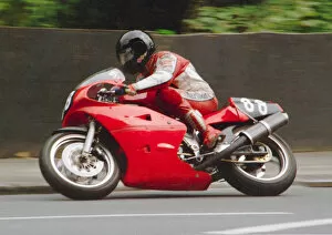 Images Dated 5th August 2020: Geoff Sawyer (Yamaha) 1999 Singles TT