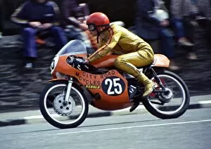 Images Dated 31st December 2017: George Hardwick (Yamaha) 1974 Ultra Lightweight TT