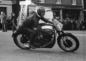Images Dated 25th September 2019: George Leigh (Norton) 1955 Senior TT