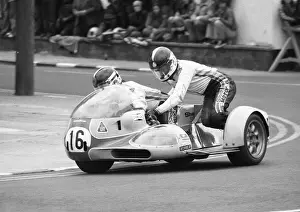George O Dell & Kenny Arthur (Yamaha) 1977 Sidecar TT