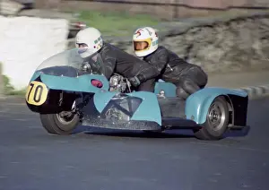 1976 1000 Sidecar Tt Prints: George Oates & John Molyneux (OMKS Kawasaki) 1976 1000 Sidecar TT