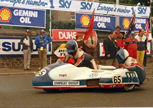 Geraint Roberts & Gillian Roberts (Derbyshire Kawasaki) 1988 Sidecar TT