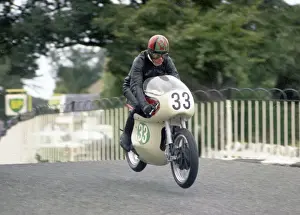 Gerald Lewis (Greeves) 1968 Lightweight Manx Grand Prix