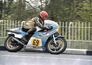 Suzuki Prints: German Hans Otto Butenuth (Suzuki) at Braddan Bridge, 1979 TT 73-34i