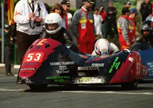 Gerry Flynn & Sue Hinchcliffe (Baker Kawasaki) 1995 Sidecar TT