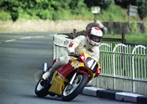 Images Dated 11th October 2020: Gerry Jenkins (Yamaha) 1990 Supersport 400 TT