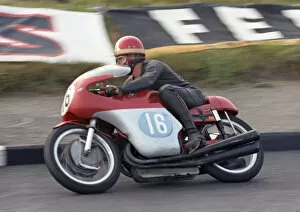 Giacomo Agostini Gallery: Giacomo Agostini (MV) 1966 Junior TT