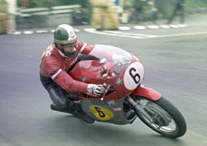 Giacomo Agostini Gallery: Giacomo Agostini (MV) 1971 Senior TT