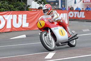 Giacomo Agostini (MV) 2011 TT Parade Lap