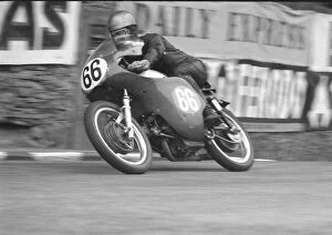 Images Dated 10th October 2019: Gilberto Milani (Aermacchi) 1961 Lightweight TT