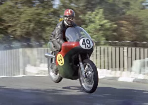 Gordon Daniels Collection: Gordon Daniels (Cowles Matchless) 1967 Senior Manx Grand Prix