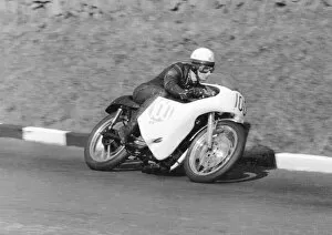 Gordon Pantall Gallery: Gordon Pantall (AJS) 1965 Junior Manx Grand Prix
