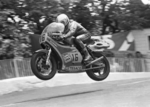 Images Dated 6th April 2022: Graeme Crosby (Suzuki) 1980 Senior TT