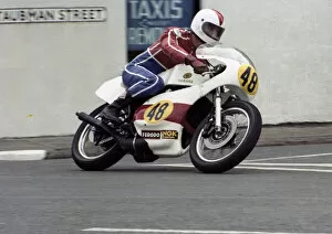 Images Dated 27th November 2019: Graham Brown (Yamaha) 1981 Senior TT