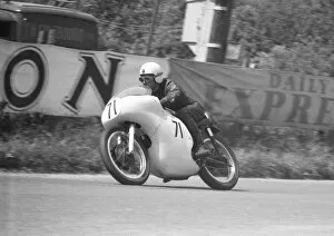 Images Dated 7th March 2022: Graham Chatterton (Norton) 1962 Senior TT
