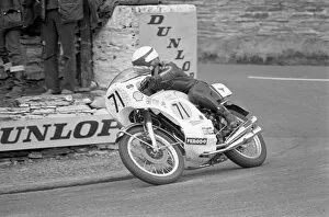 Images Dated 27th November 2015: Graham Penny (Honda) 1972 Senior TT