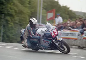 Images Dated 19th June 2021: Graham Read (Suzuki) 1988 Production A TT