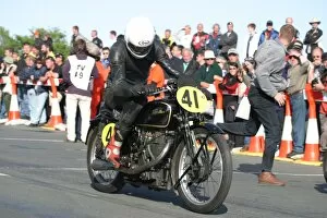 Images Dated 2nd June 2003: Grahame Rhodes (Velocette); 2003 Classic Parade Lap