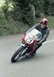 Images Dated 1st September 2020: Grant Sellars (Norton) 1980 Senior Manx Grand Prix