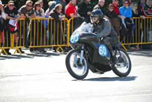 Images Dated 17th October 2020: Grant Sellars (Norton) 2014 350 Classic TT