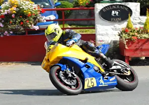 Grant Wagstaff (Suzuki) 2010 Senior Manx Grand Prix