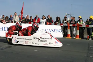 Images Dated 31st May 2003: Greg Lambert & Dan Sayle (Molyneux) 2003 Sidecar TT