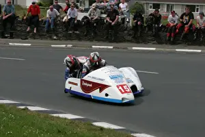 Greg Lambert & Ivan Murray (Honda) 2004 Sidecar TT